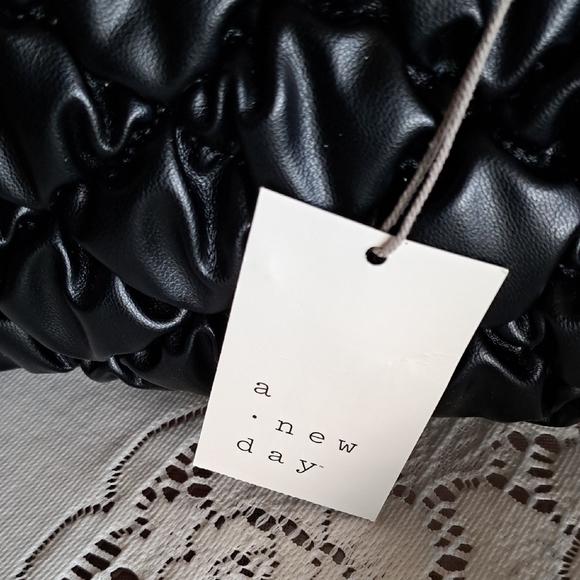 Black Women's Bag - Picture 9 of 10